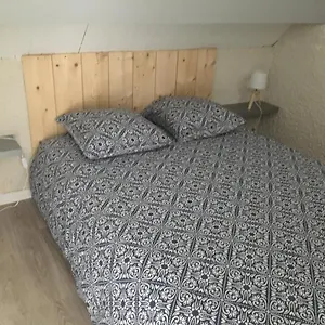 Joli Petit Au Calme, Refait à Neuf Appartement
